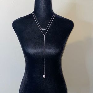 Long dangling necklace